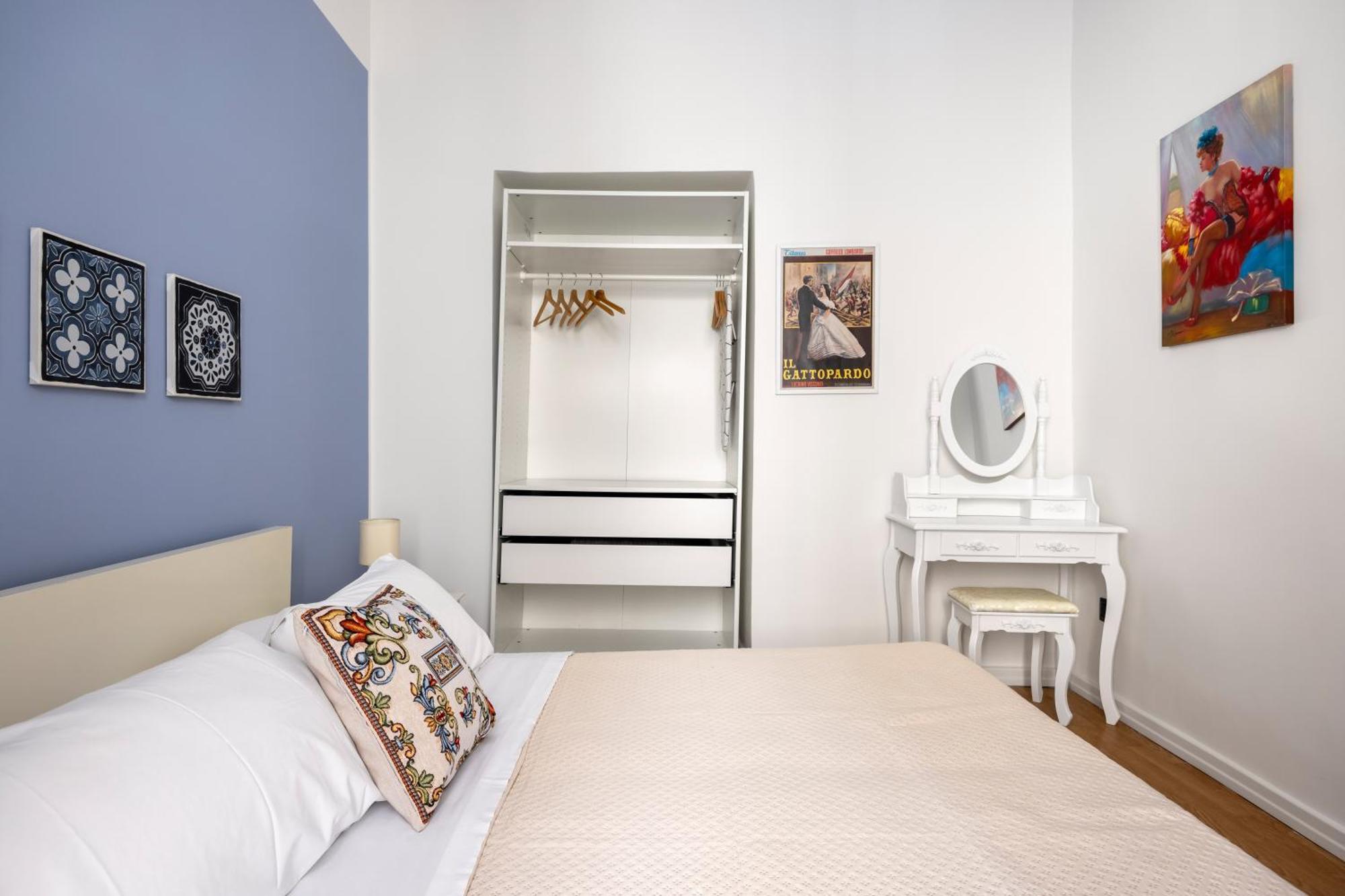 Agata E Rosalia 2 Bedroom Flat At The Quattro Canti Palermo Exterior foto